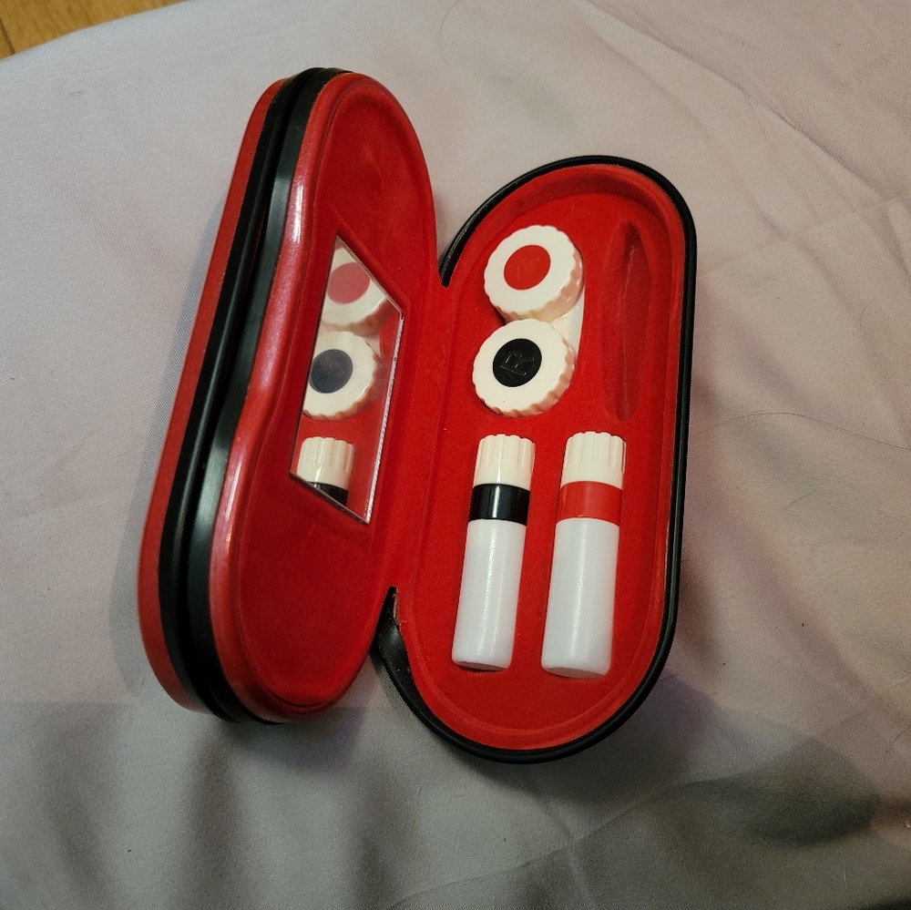 RED GLASSES & CONTACT LENS CASE- ALL -N- ONE